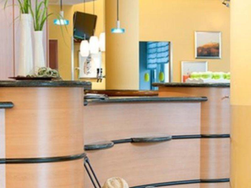 Hotel Ibis West